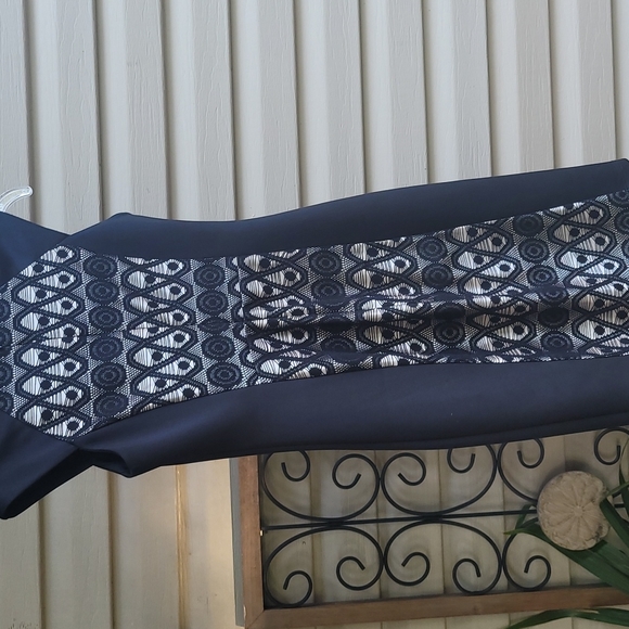 Enfocus sleevless dress - Picture 6 of 6